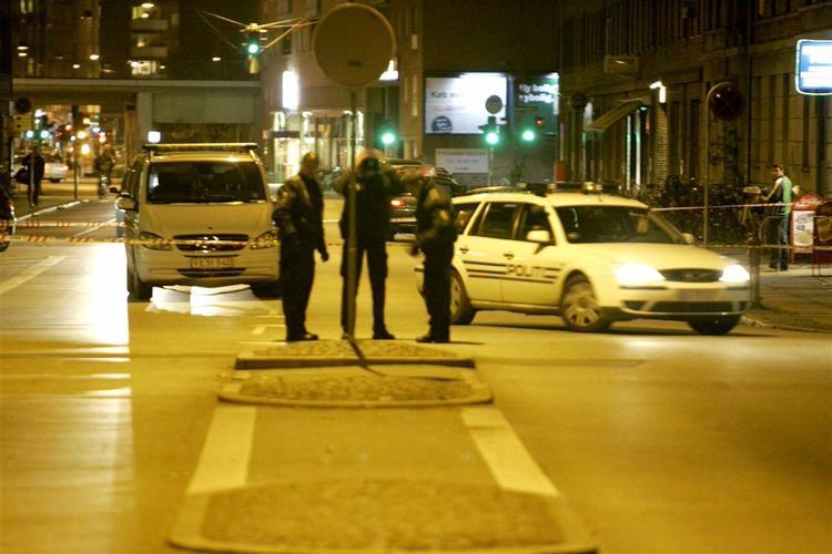 Police have cordoned off the area around Mimersgade street in Copenhagen after reports of shots being fired. 