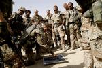 De danske soldater i Afghanistan vil have mere panser på deres lastbiler. 