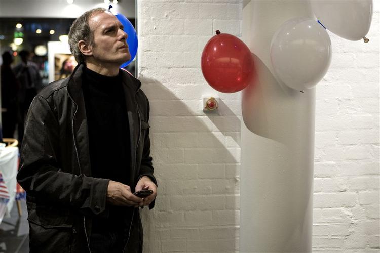 Michael Bolton holder valgfest på Rådhuspladsen i København. 