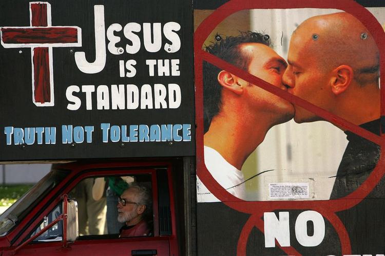 Florida har forbudt homoseksuelle bryllupper. Vil Californien gøre det samme? 