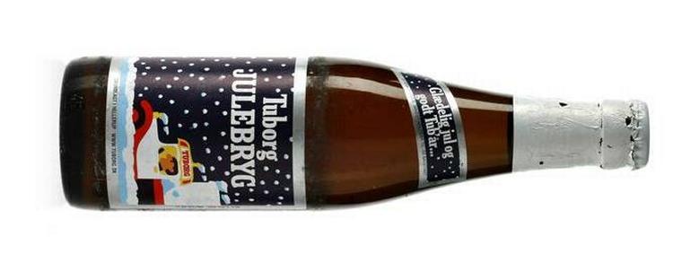 Tuborg har forsøgt at gøre lanceringen af årets julebryg til en tradition. Men nu er j-dag blevet overhalet indenom. 