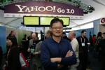 Jerry Yang, der var med til at stifte Yahoo og til at afvise Microsoft har fået nye problemer. 