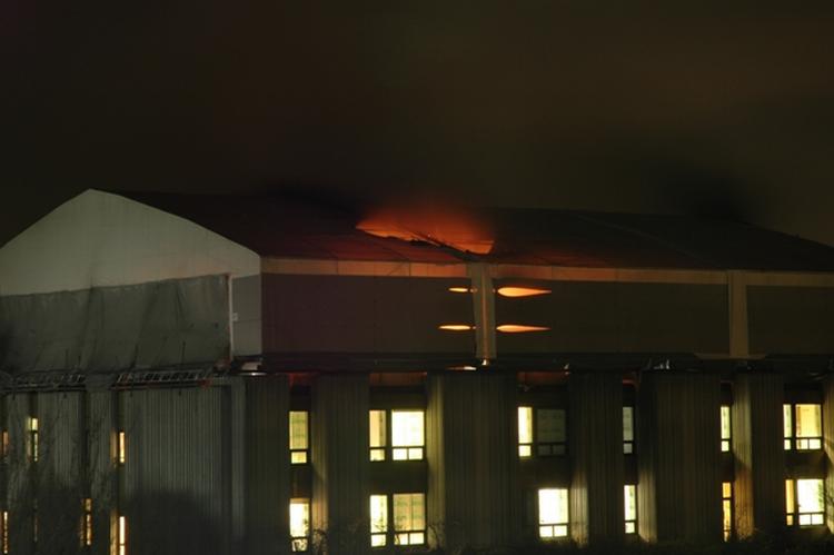 Der udbrød brand i en sidebygning til Hvidovre Hospital. Foto: Ole Rudsted-Hansen (PACO foto) 