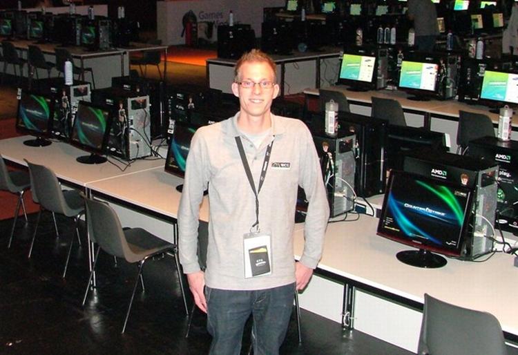 Lasse Hansen er blandt de 15 dommere under OL i computerspil. Foto: Hans Christian Kromann 