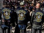 Medlemmer af de canadiske veteraners motorcykelklub ses her ved en mindehøjtidelighed i Halifax. Også i Canada højtideligholdes dagen. 