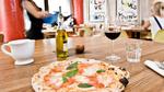 Bottegas kvalitetspizzaer og syditalienske stemning eksporteres nu til Skovriderkroen i Charlottenlund. vine 