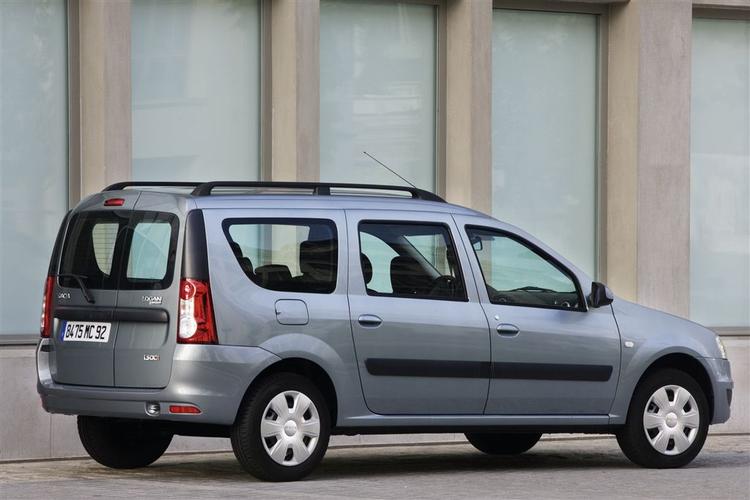 Dacia er i Danmark tidligere end ventet. Dog kun hos en uautoriseret forhandler i Silkeborg. 