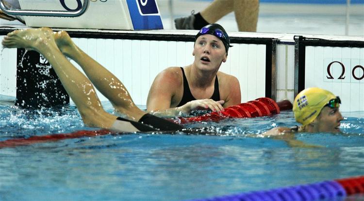 Ved OL i Beijing (billedet) var Jeanette Ottesen hurtigere end Therese Alshammar i 100 meter fri, men i dag satte svenskeren verdensrekord, da hun slog danskeren med 0,1 sekund. 