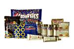 Kigger man på indholdsdeklarationen af choko-knapperne, kan det være en skidt idé at skifte sølvkugler ud med chokolade, da både M&amp;M's choko-udgave og Nettos Mini Rainbow Buttons indeholder farvestoffet E104. 