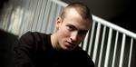 Hvorfor kårede DR Jeppe Thybo til Danmarks største talent for noget så idiotisk som robotdans? Det er electric boogie, og det giver respekt i undergrunden, svarer knægten. Foto: Jan Grarup 