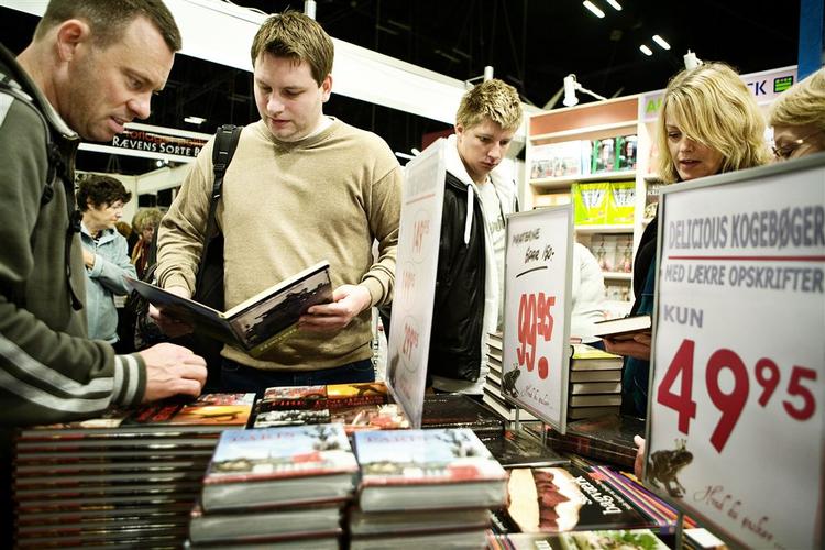 Der var rigeligt af læseglade mennesker til weekendens bogmesse i Forum. 