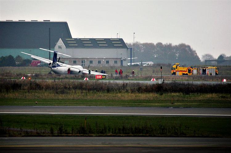 Sådan så det ud, efter at en Dash 8 nødlandede i Kastrup sidste år. 