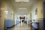 Sygeplejerskemanglen på de medicinske afdelinger er nu så massiv, at det ikke er muligt at stille med nødberedskab på linje med det, der blev krævet under storkonflikten i foråret. 
