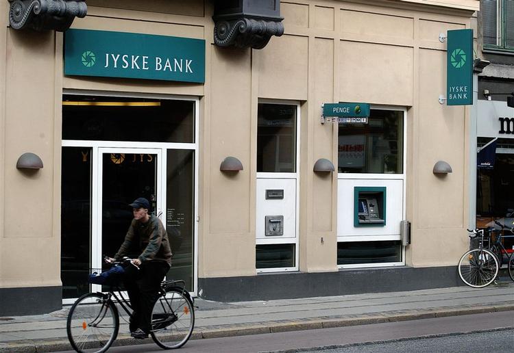 Da billånet i Jyske Bank var blevet dyrere fire gange, forlangte en af kunderne en forklaring. Arkiv-foto. 