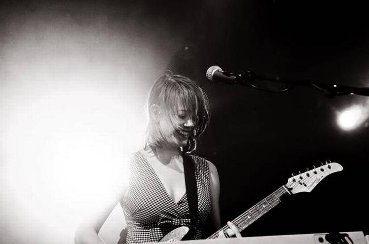 At Marybell Katastrophys album er en debut, er et af de smukkere rock- mysterier. Her Marie Højlund. Arkivfoto: Klavs Bo Christensen/Rockphoto/Polfoto 