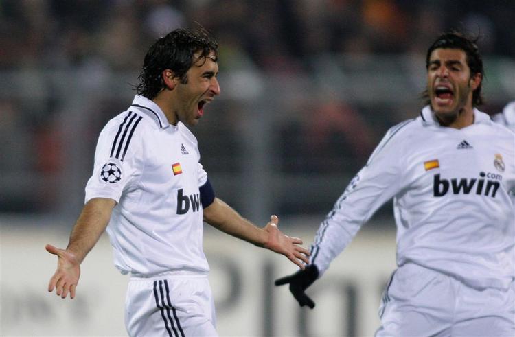 Mr. Madrid - Raúl - jubler efter sin scoring mod hviderussiske Bate Borisov. 