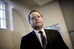 Minister for Health Jacob Axel Nielsen (Lib) wants a report on methods of forcible restraint. 