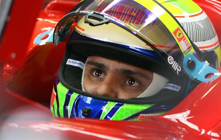 Køreren med flest point bliver stadig verdensmester. Formel 1 får alligevel ikke nye regler. Arkivfoto. 