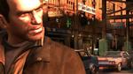 På mange platforme. Nogle spil udgives til flere forskellige konsoler - blandt andet det populære Grand Theft Auto, der nu er kommet i en fjerde version. 