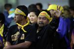 »Vi er ikke bange. Vi vil kæmpe til døden«, siger en af protestlederne i Bangkok. Billedet er fra den internationale lufthavn, hvor regeringen har erklæret nødretstilstand. 