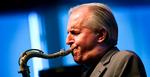ulastelig. Der var smukke soloer, ikke noget nyt eller vildt, da Scott Hamilton rundede Jazzhouse. Her er han fotograferet i Musikhuset Aarhuset i juli. 