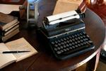Skrivetalenter i det vestjyske kan komme på to et halvt år lang uddannelse i Esbjerg. På fotoet er det Ernest Hemingways skrivemaskine i mesterens arbejdsværelse i Key West i Florida. Arkivfoto. POLFOTO 