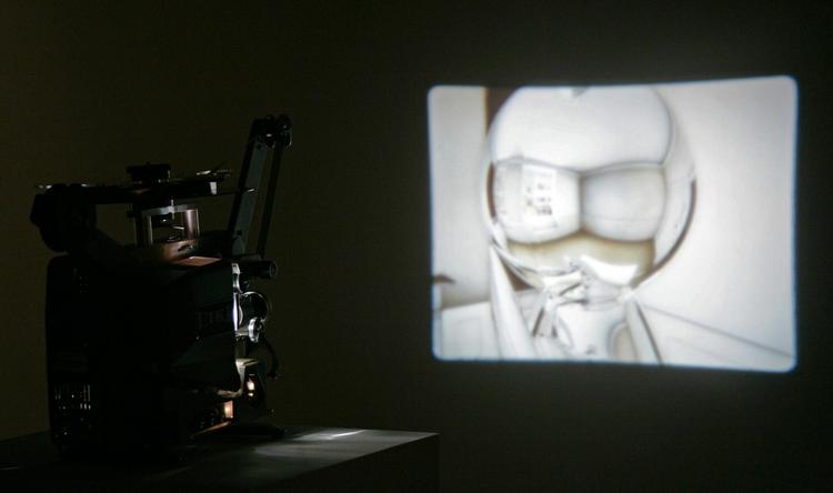 Fremvisning af Leckeys vinderværk på Tate Britain i London. Foto: Sang Tan/AP 