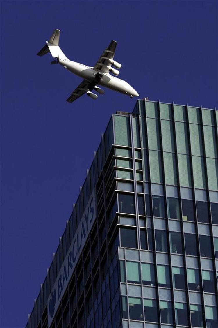 Et fly over Abu Dhabi hvorfra Stein Bagger tjekkede ud i lufthavnen i fredags. 