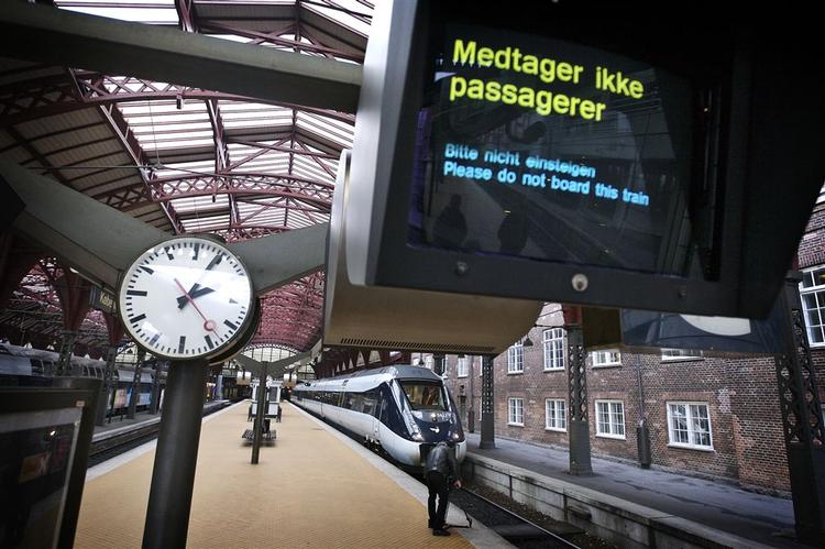»Billetpriserne er steget op til hundrede procent, mens afgangene er blevet mere uregelmæssige« 