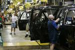 Den amerikanske bilindstri er i store problemer. Billedet er fra en af Fords fabrikker i Wayne i Michigan. 