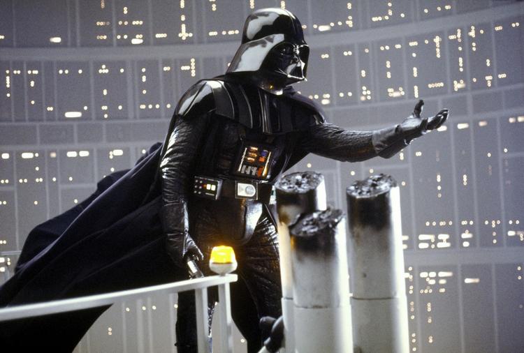 Darth Vader, her i The Empire Strikes Back, vil ikke bryde ud i sang i den nye forestilling. Arkivfoto. 