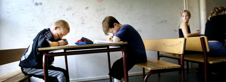 Det er blevet mindre populært for de unge at søge ind på landets lærerseminarier. En af følgerne er, at de unge, der rent faktisk søger ind, ikke hører til de skarpeste knive i gymnasieskuffen. Den udvikling skal stoppes. Foto: Thomas Borberg 