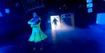 brændt barn skyer ikke  ilden. Stafanía Ómarsdóttir spiller den niårige datter, der sætter sig for at finde den skyldige bag fyrværkeribranden. Meget talentfuldt gjort. Resten er mindre brandfarligt, dramatisk talt.  PR-Foto. 