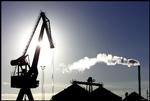 Hverken industrien, transportsektoren eller byggebranchen ser lyst på den nærmeste fremtid (arkivfoto fra Århus Havn). 