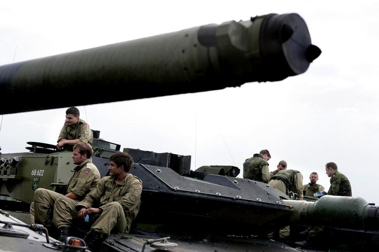 Forsvaret har ikke styr på værdien af sit isenkram, mener Rigsrevisionen. 