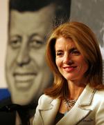 Caroline Kennedy er datter af John F. Kennedy, USA's tidligere præsident, som blev dræbt ved et attentat i Dallas i 1963. 