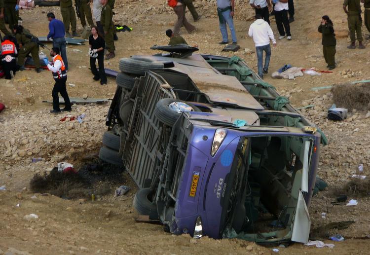Bussen var fyldt med russiske turister på vej til feriebyen Eilat. 