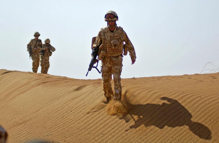 De britiske soldater er ved at fuldende deres mission i Irak. 