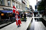 Hvad vil det egentlig sige at være dansk? Her ses en roligan i Stockholm før dansk-svensk landskamp. Arkivfoto. 