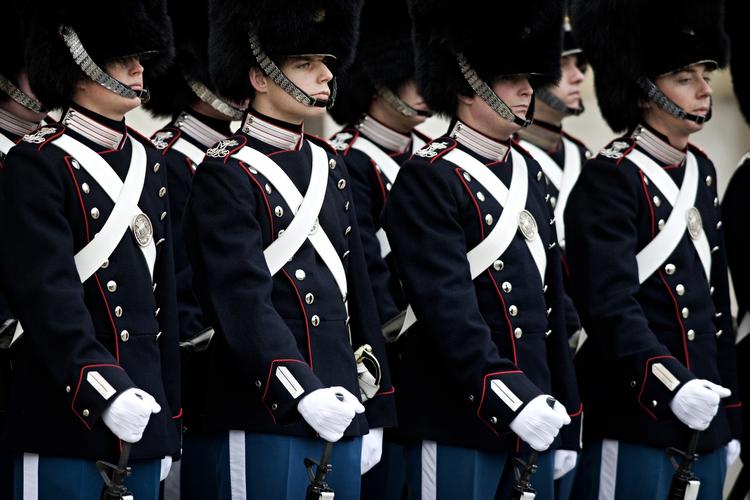 Vagtskifte på Amalienborg. 