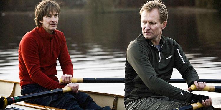 Ulrich  Thomsen kommer som Mikael ud på dybt vand, da han deltager i et medicinsk  forsøg, hvor svogeren Frederik (Lars Brygmann) er den ansvarlige læge.  Foto: Nordisk Film 
