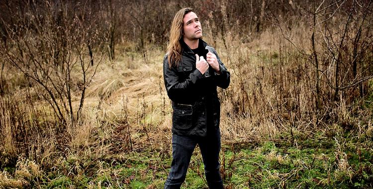 Oliver Weers er færdig med at lege med Vocaloca-typer i  'X Factor' - nu gælder det  Whitesnake i KB Hallen og AC/DC i Parken. Foto:  Jonas Pryner  Andersen 