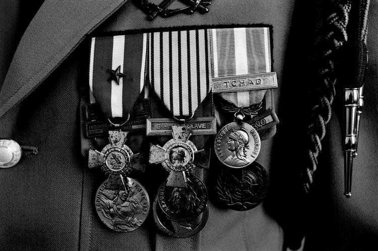 Medaljer og hædersbevisninger fra Fremmedlegionen. Modelfoto. 