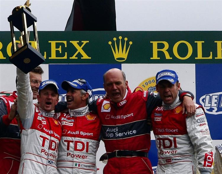 Kan Tom Kristensen (til højre) vinde for niende gang i Le Mans? 