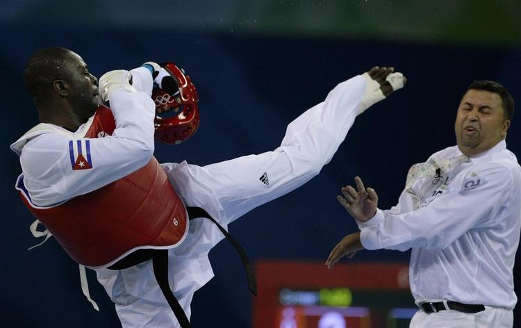 Cubas Angel Valodia Matos er næppe med ved VM i taekwondo i Ballerup. Under OL i Beijing sparkede han efter en dommer... 