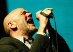 R.E.M. og forsanger Michael Stipe er en dek af den store musikstrid mellem Warner og Youtube (arkivfoto). 