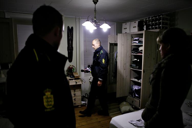 Antallet af indbrud i julen ser ud til at ligge på samme niveau som sidste år, hvor billedet stammer fra. 