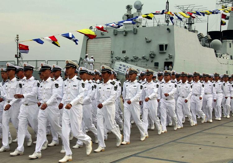 I et historisk skridt har Kina valgt at gå ind i kampen mod de somaliske pirater. 