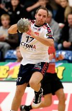 Lars Rasmussen vandt pokalfinalen sammen med Team Tvis Holstebro i lørdags. I dag fik han stryg af naboerne fra Skjern. (Arkivfoto) 