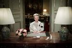 Dronning Margrethe holder nytårstale  på Amalienborg på tærsklen til 2001. 